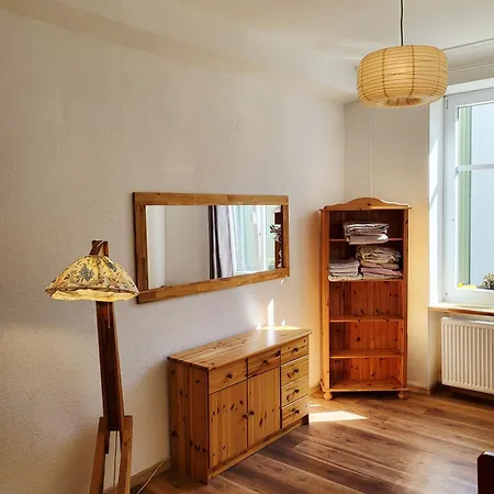 Pine House דירה *