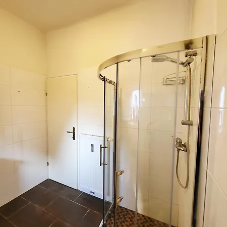 Pine House * פורשטנפלד