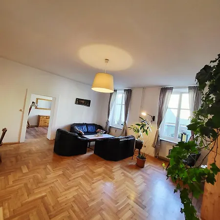 Pine House * Fölöstöm