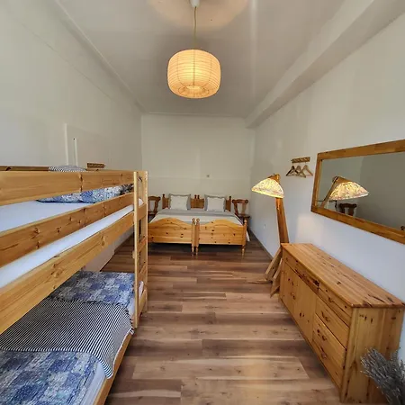 Pine House Apartman