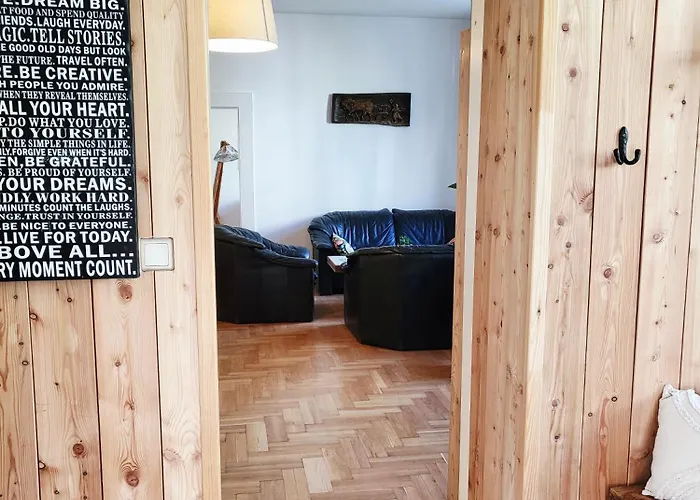 Pine House 菲尔斯滕费尔德